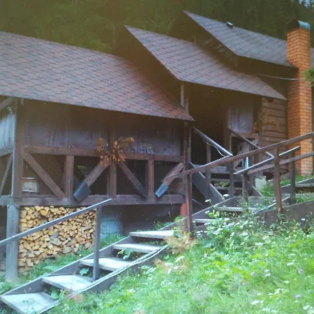 Holiday home аляска Oryavchyk